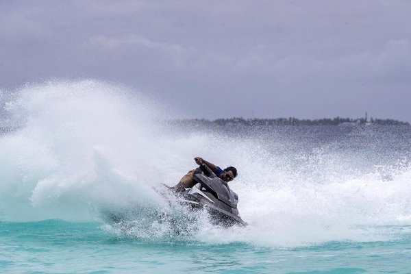 JET SKI